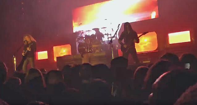 Megadeth toca "The Threat Is Real" em show