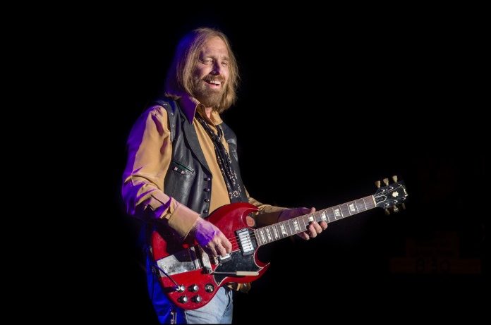 Morre o músico Tom Petty, aos 66 anos