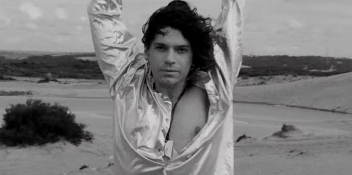 Michael Hutchence no INXS