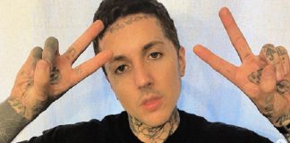 Eu sou brasileiro agora: Oliver Sykes (BMTH) celebra após receber novo  documento