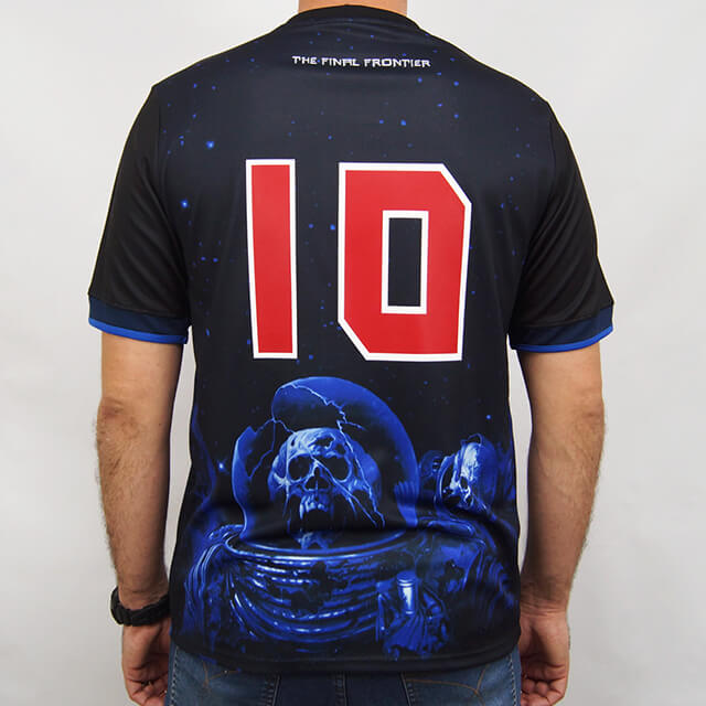 Nova camisa de futebol do Iron Maiden