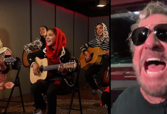 Sammy Hagar canta com garotas afegãs