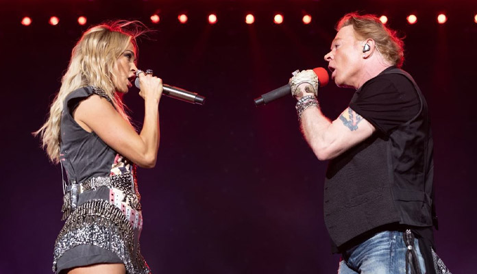 Carrie Underwood canta com Axl Rose