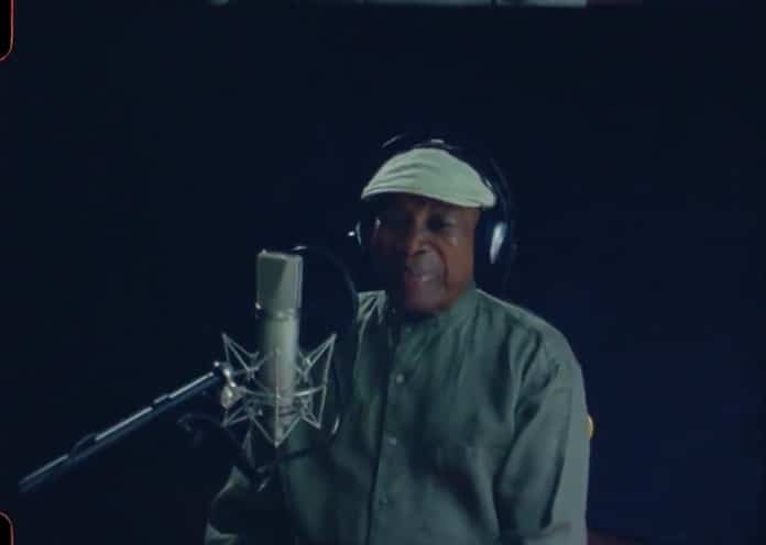 Vídeo: Milton Nascimento canta o hit "Evidências" ao lado de Chitãozinho & Xororó