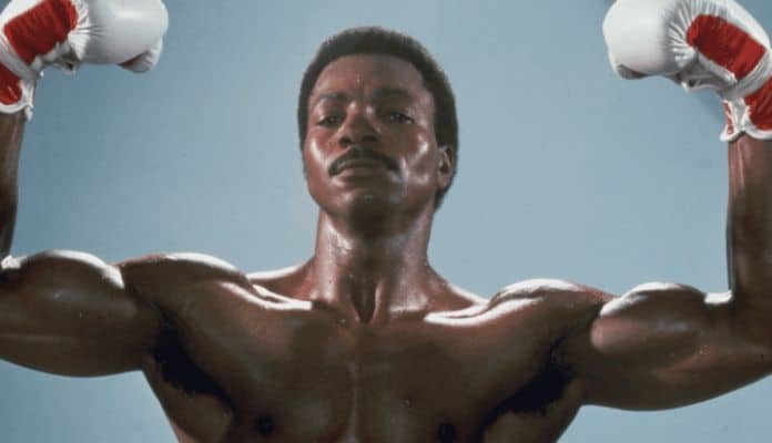 Carl Weathers no papel de Apollo Creed