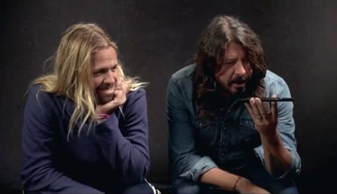 O dia em que Dave Grohl respondeu a anúncio de "procura-se vocalista" e foi rejeitado