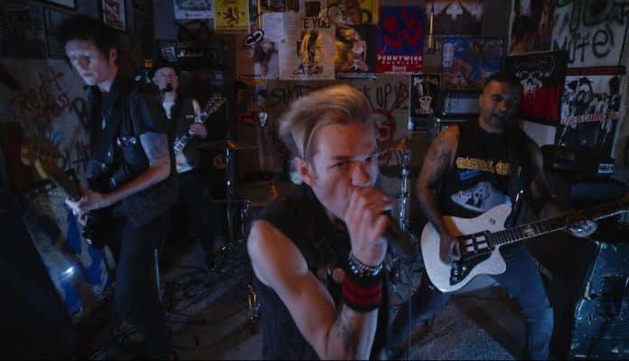 Sum 41 lança clipe incrível gravado no Museu do Punk Rock em Las Vegas; assista
