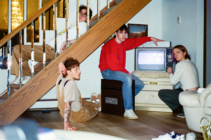 Hippo Campus lança novo single