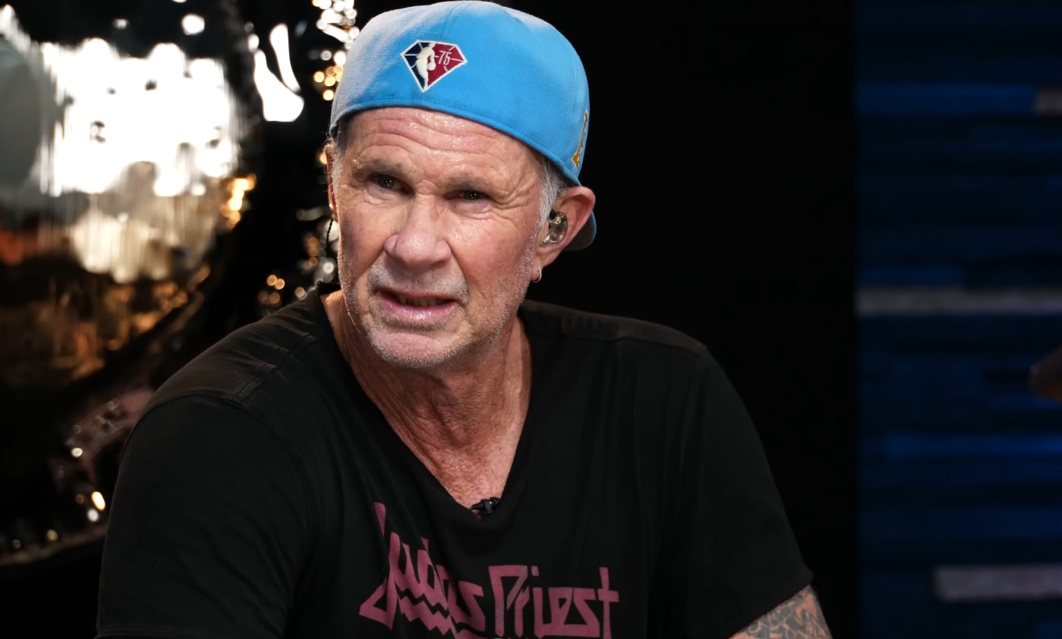 Chad Smith toca Bring Me The Horizon