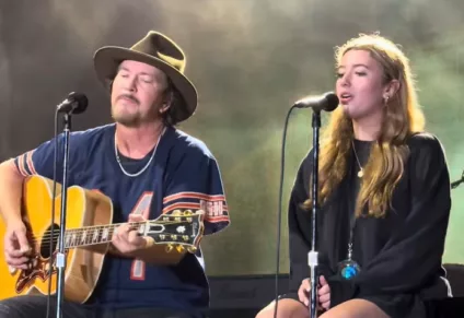 Pearl Jam e filha de Eddie Vedder apresentam mash-up com música de Taylor Swift; assista ao vídeo